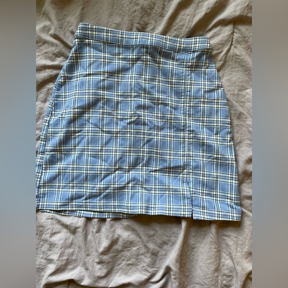 Hollister light blue plaid mini-skirt.  Fits size XS-S.